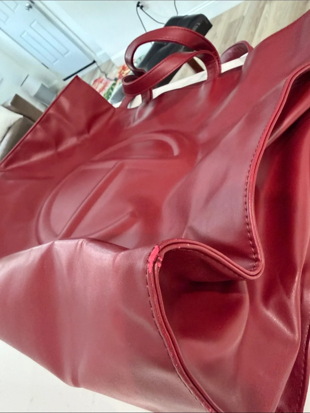 Telfar Large Embossed T Logo Tote - Burgundy